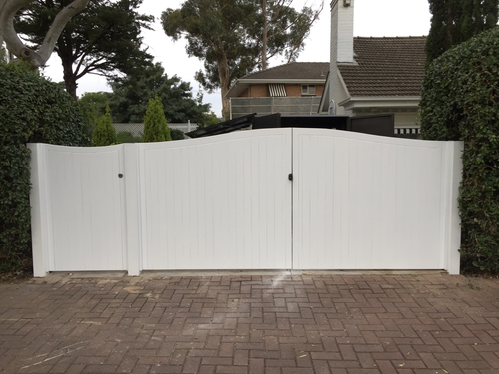 Wooden automated driveway aluminium steel security gates adelaide